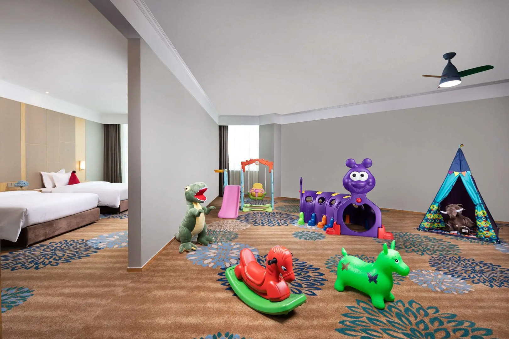 Ramada Encore by Wyndham Linyi