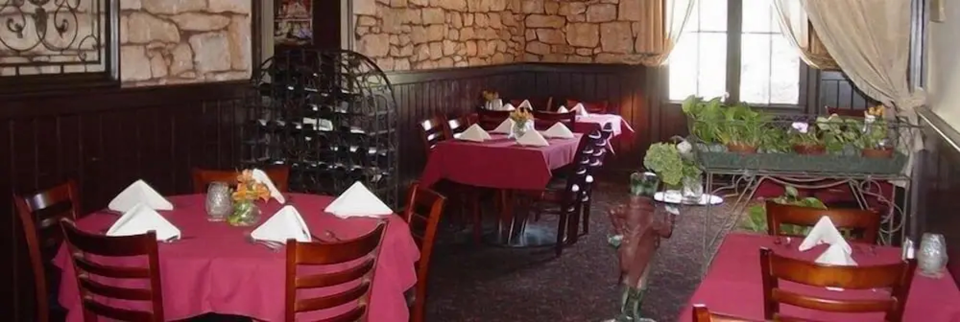 Hotel Léger Restaurant & Saloon