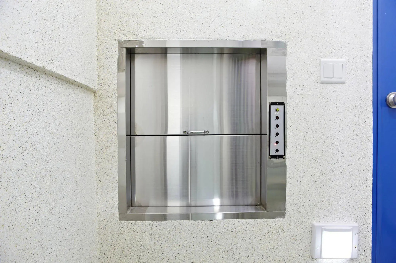 Rainbow Hotel Myeongdong