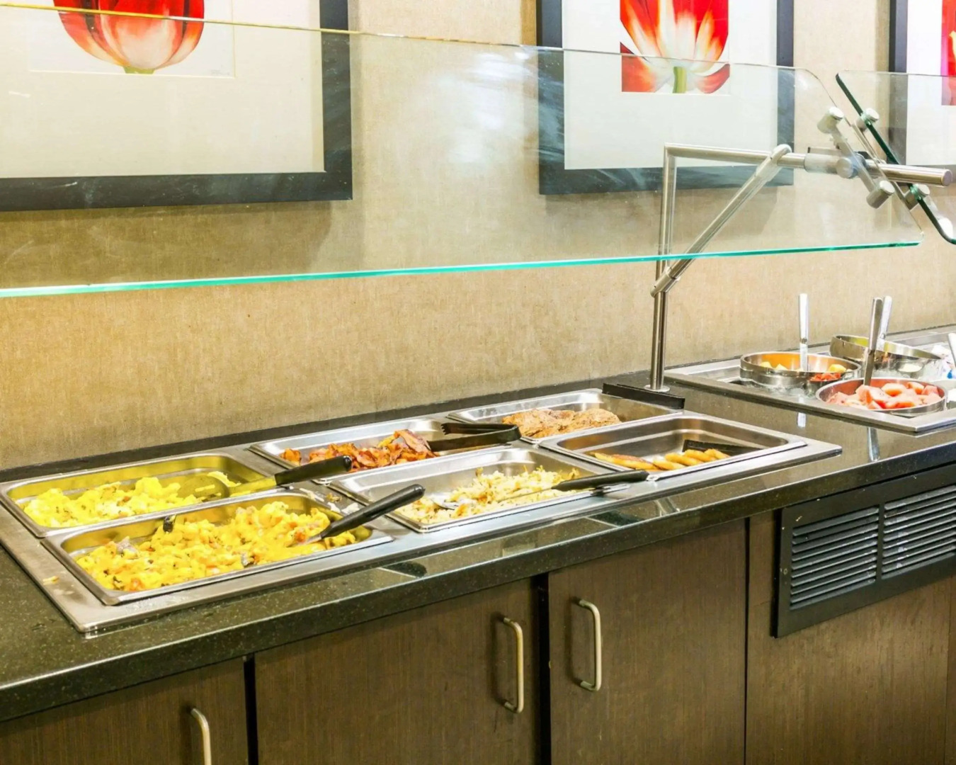 Cambria Hotel Denver International Airport