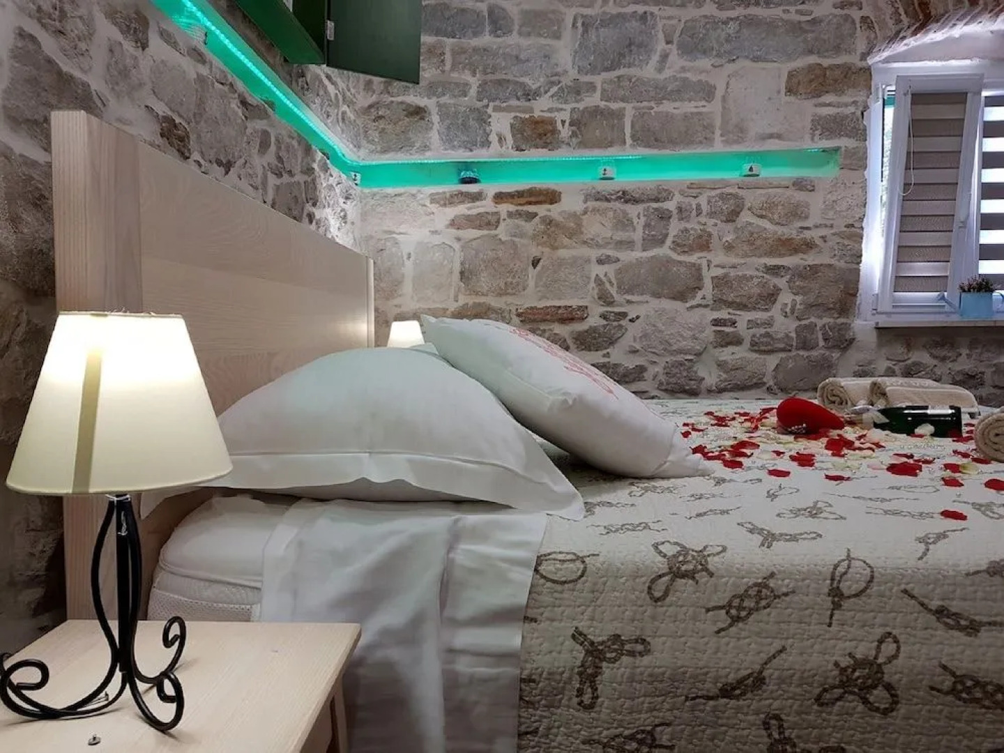 Villa Nautica Stone House