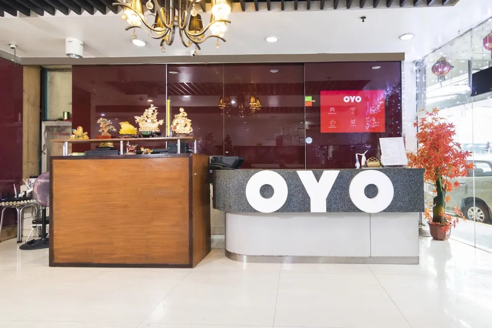 Lucky Hotel by Oyo Rooms