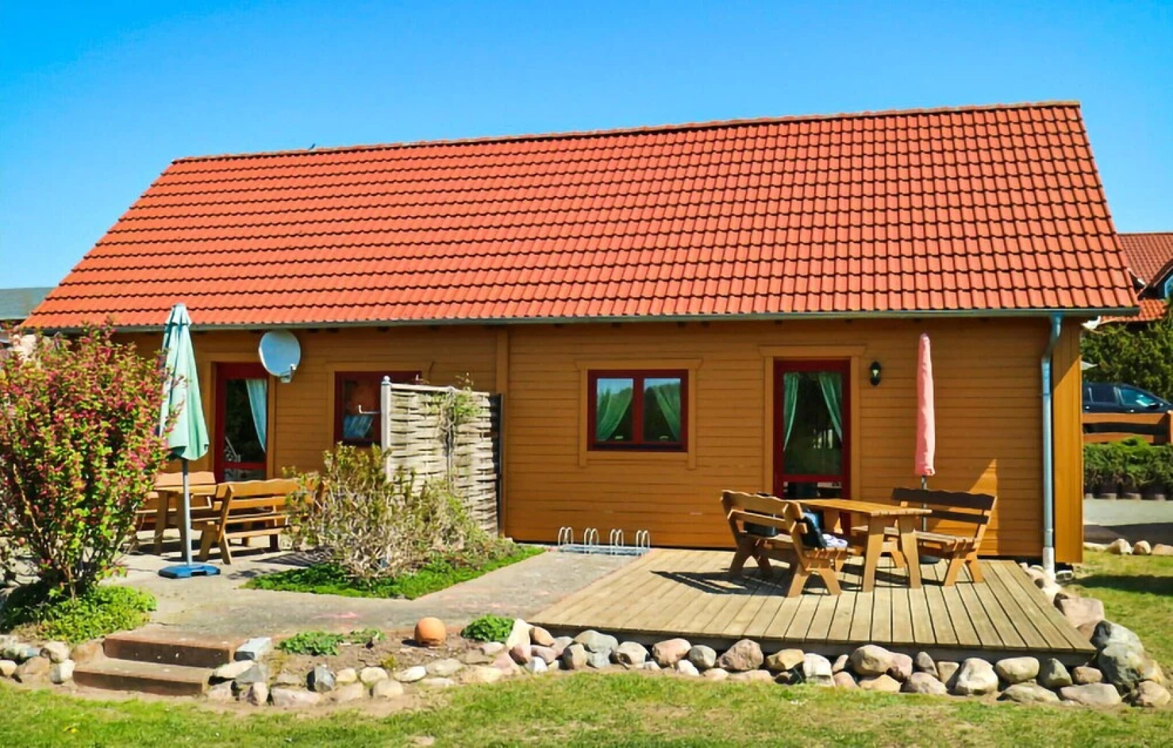 Nice home in Klink-Sembzin w/ WiFi and 2 Bedrooms