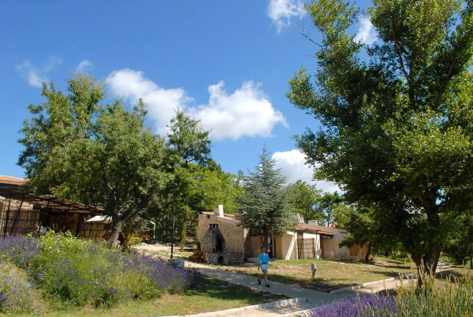 VVF Luberon Provence, Murs