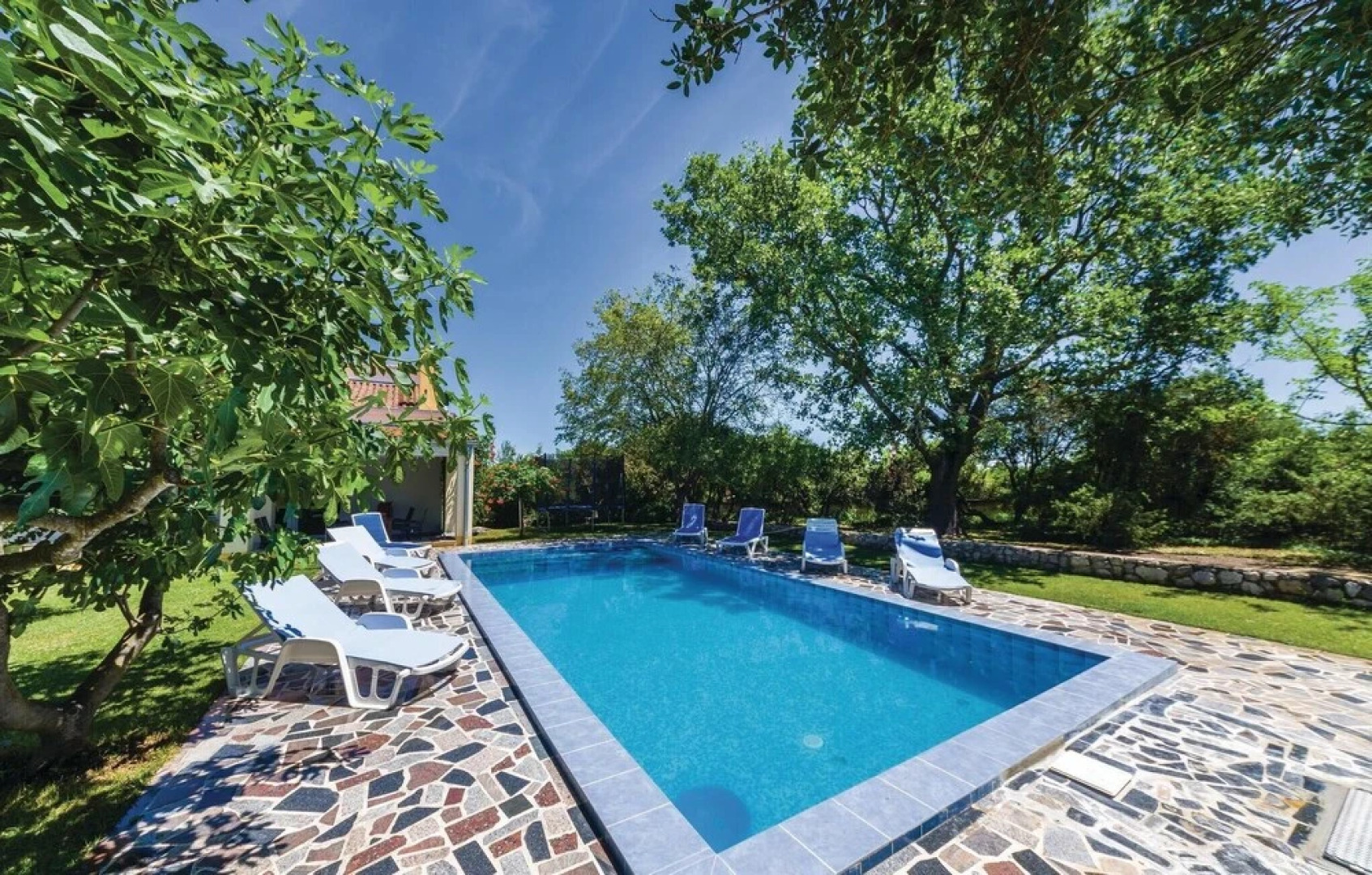 Awesome Home in Rastane Donje With 5 Bedrooms, Wifi and Outdoor Swimming Pool