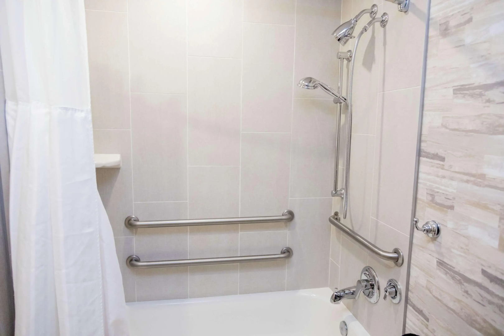 Embassy Suites by Hilton Lexington Green