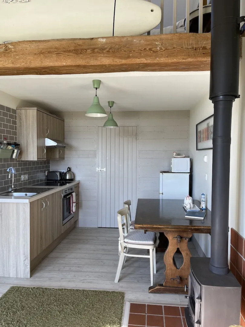 Surf Shack, 1-bed Cottage, Sleeps 2, Pet Friendly