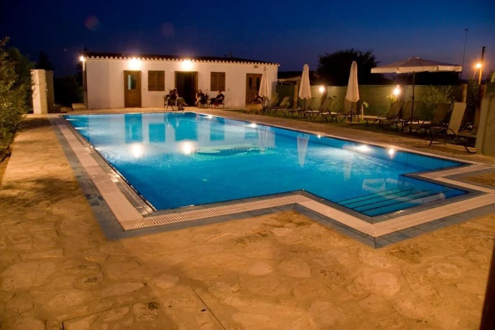 Ta Domata Tou Zeniou