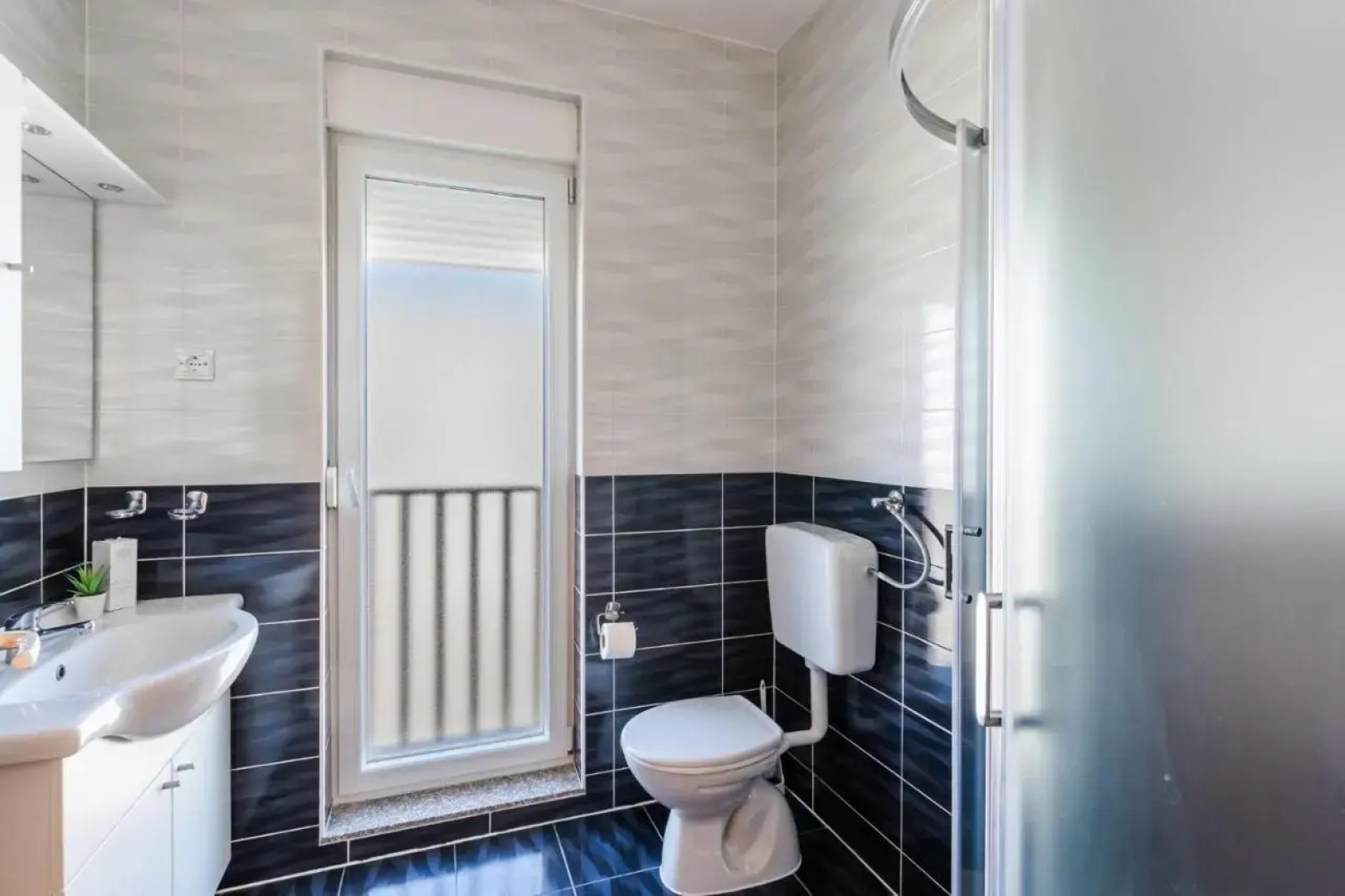 Apartment Village Nin