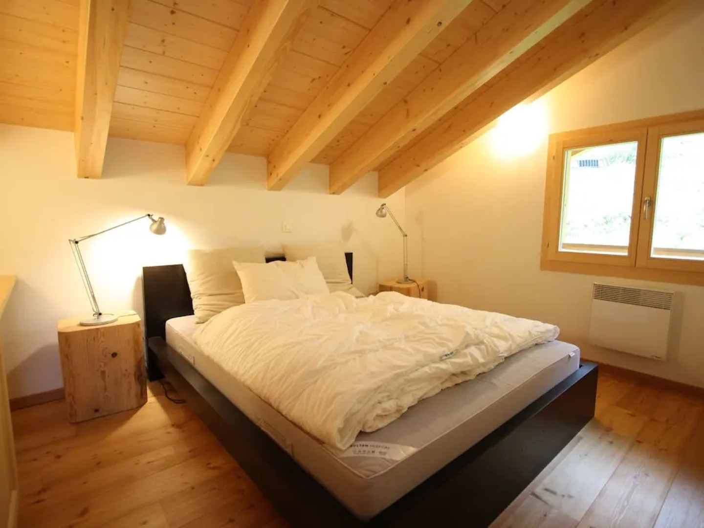 Quaint Chalet in Les Collons with Hot Tub