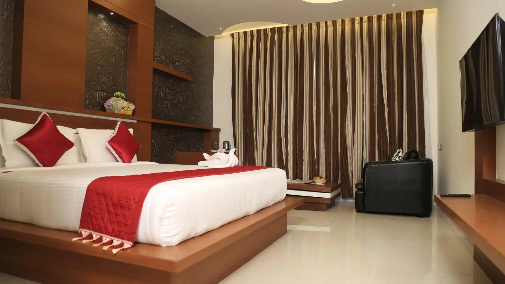 Hotel Pioneer Grand Palace