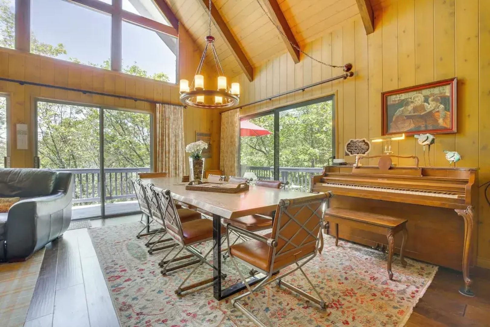 Lake Arrowhead Family Home w/ Game Room