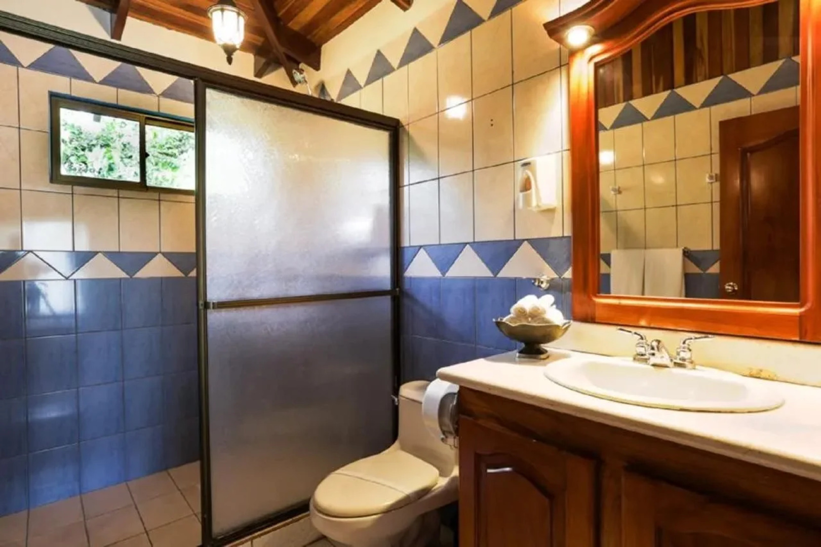 Arenal Paraíso Resort & Thermo Mineral Hot Springs