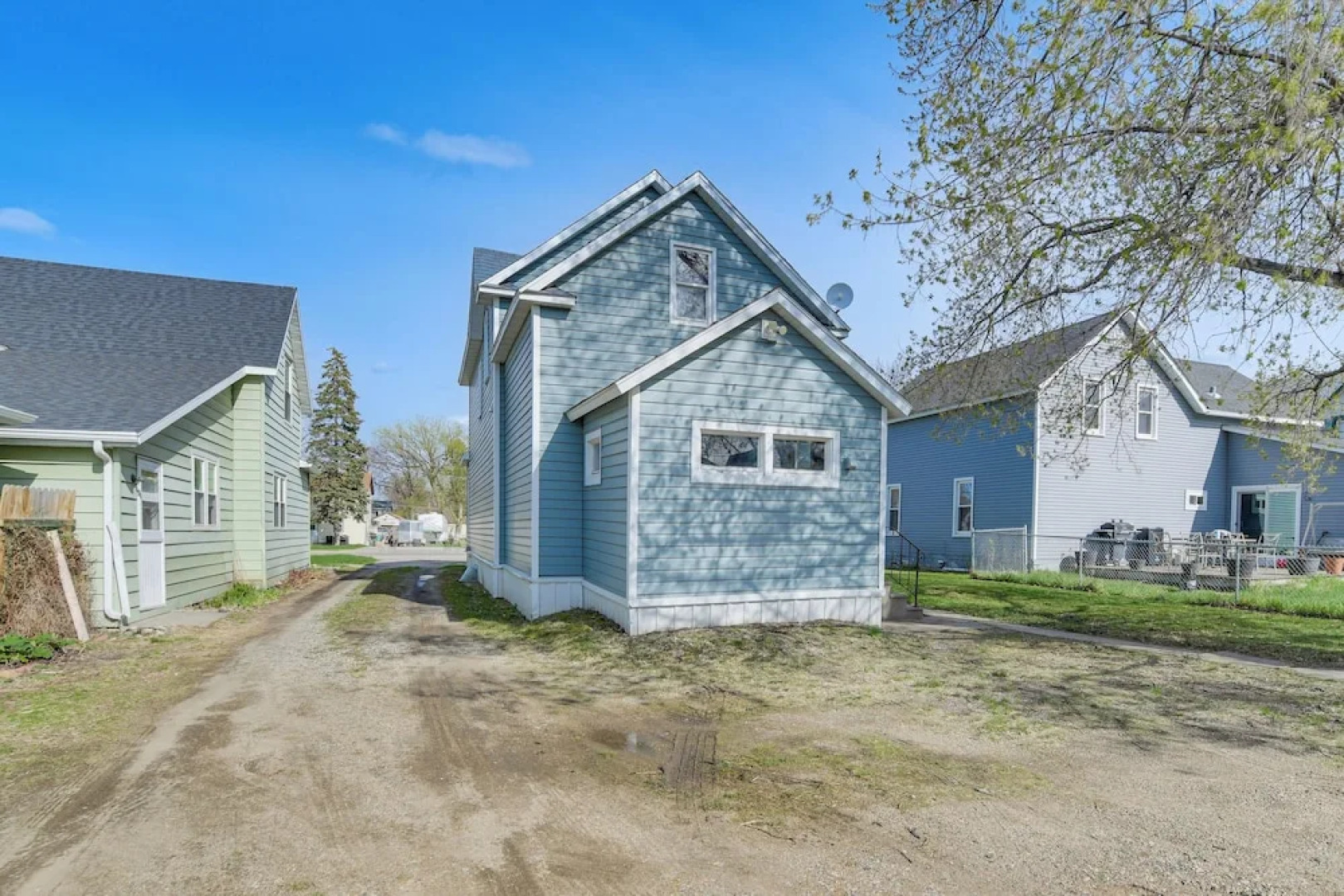 Modern Casselton Vacation Rental: 22 Mi to Fargo!