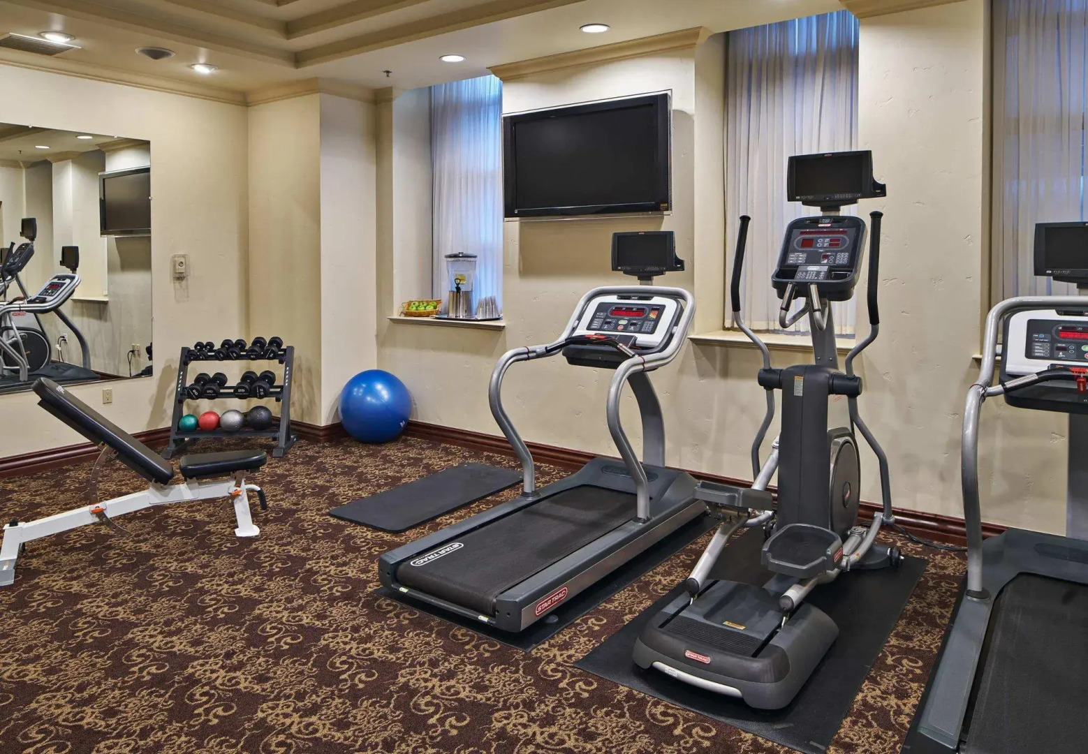 The Louie, A Davenport Hotel, Autograph Collection®