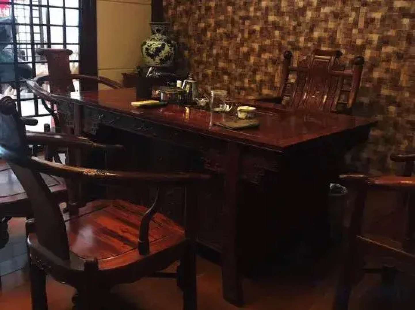 Jiadu Crown Business Hotel