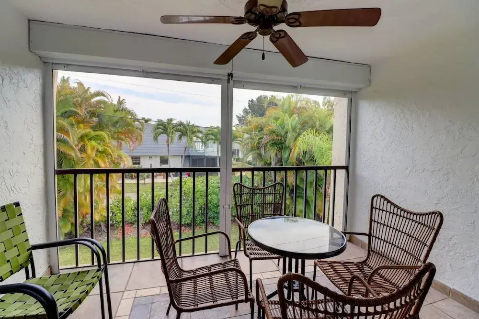 16360 Dublin Cir #202