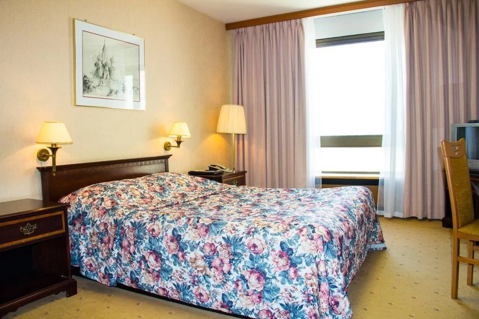 Космос Клуб 4*