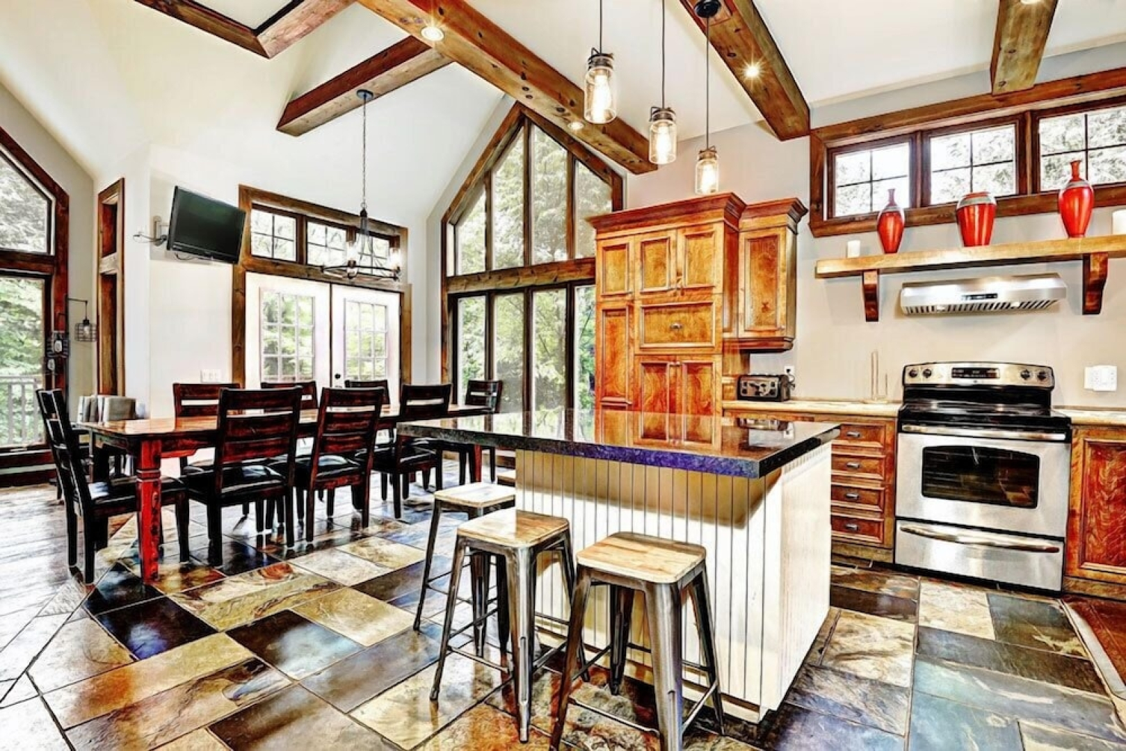 Rare CITQ (240284) 4 Star Mountain Chalet