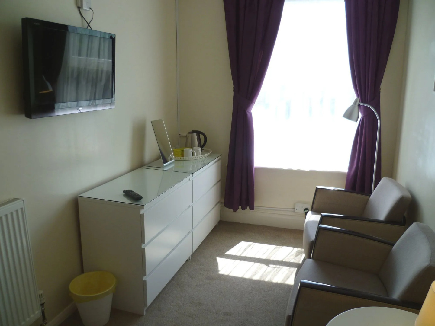 Number Twenty-Five Guesthouse