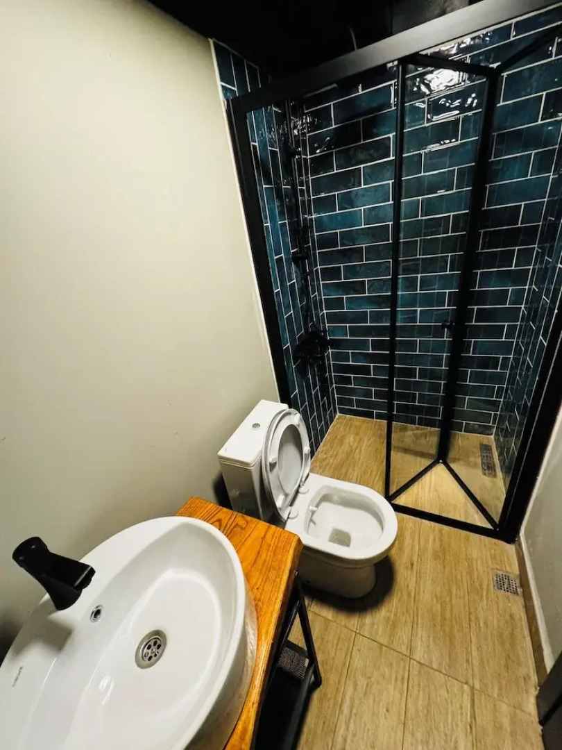 Adesa Bungalow Hotel