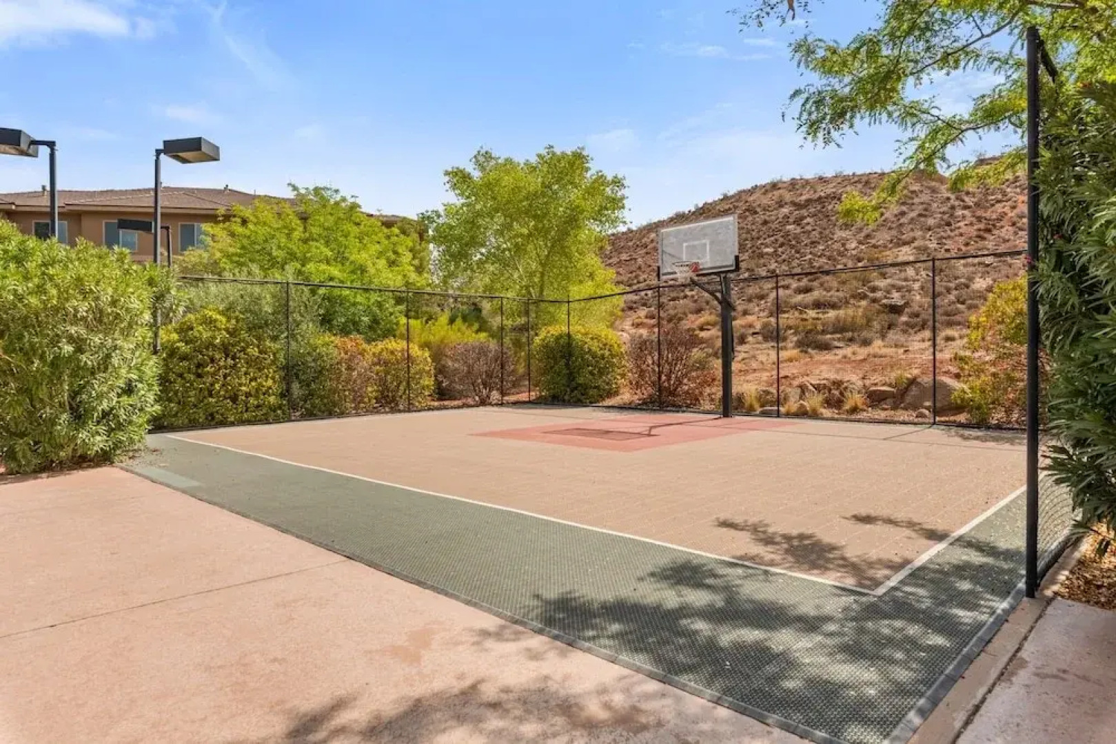 Sweet Retreat 3 Bedroom Condo