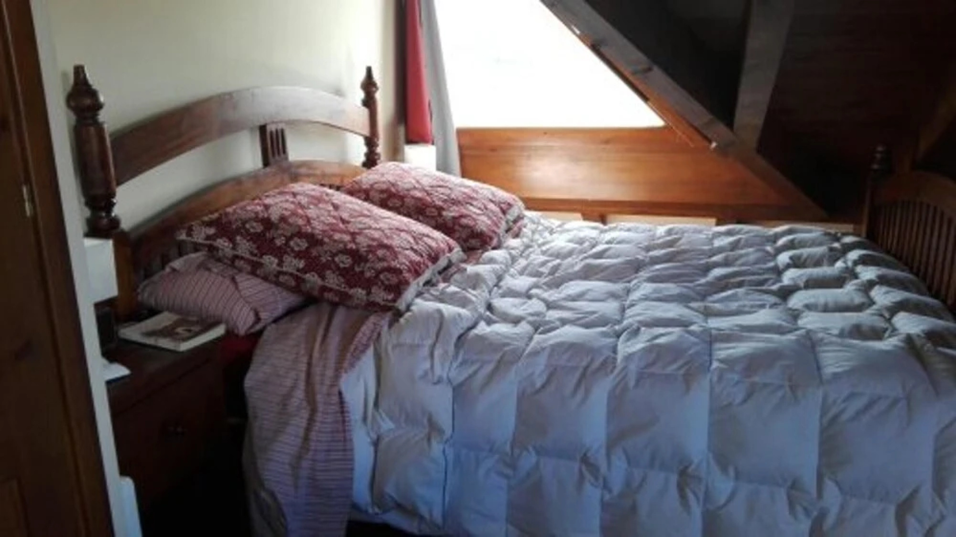 House With 3 Bedrooms in Age, With Wonderful Mountain View, Pool Acces