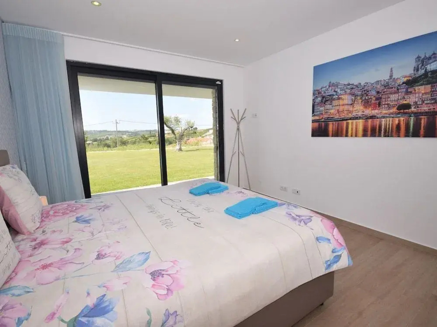 Villa in Alcobaca With Private Pool