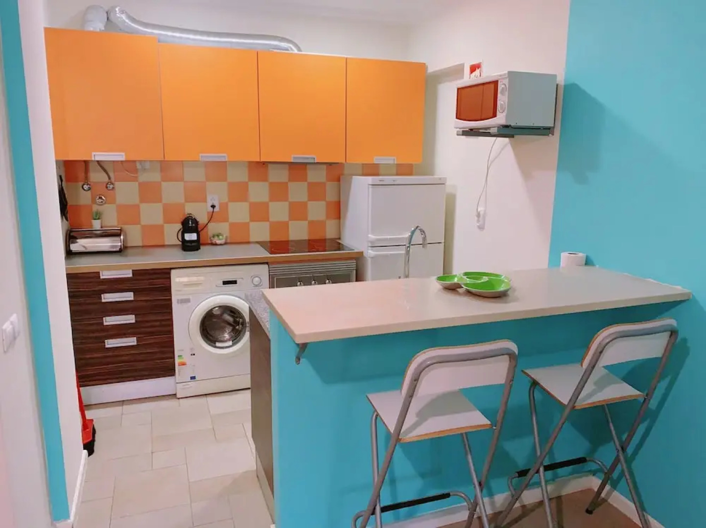 Caparica Beach Charming