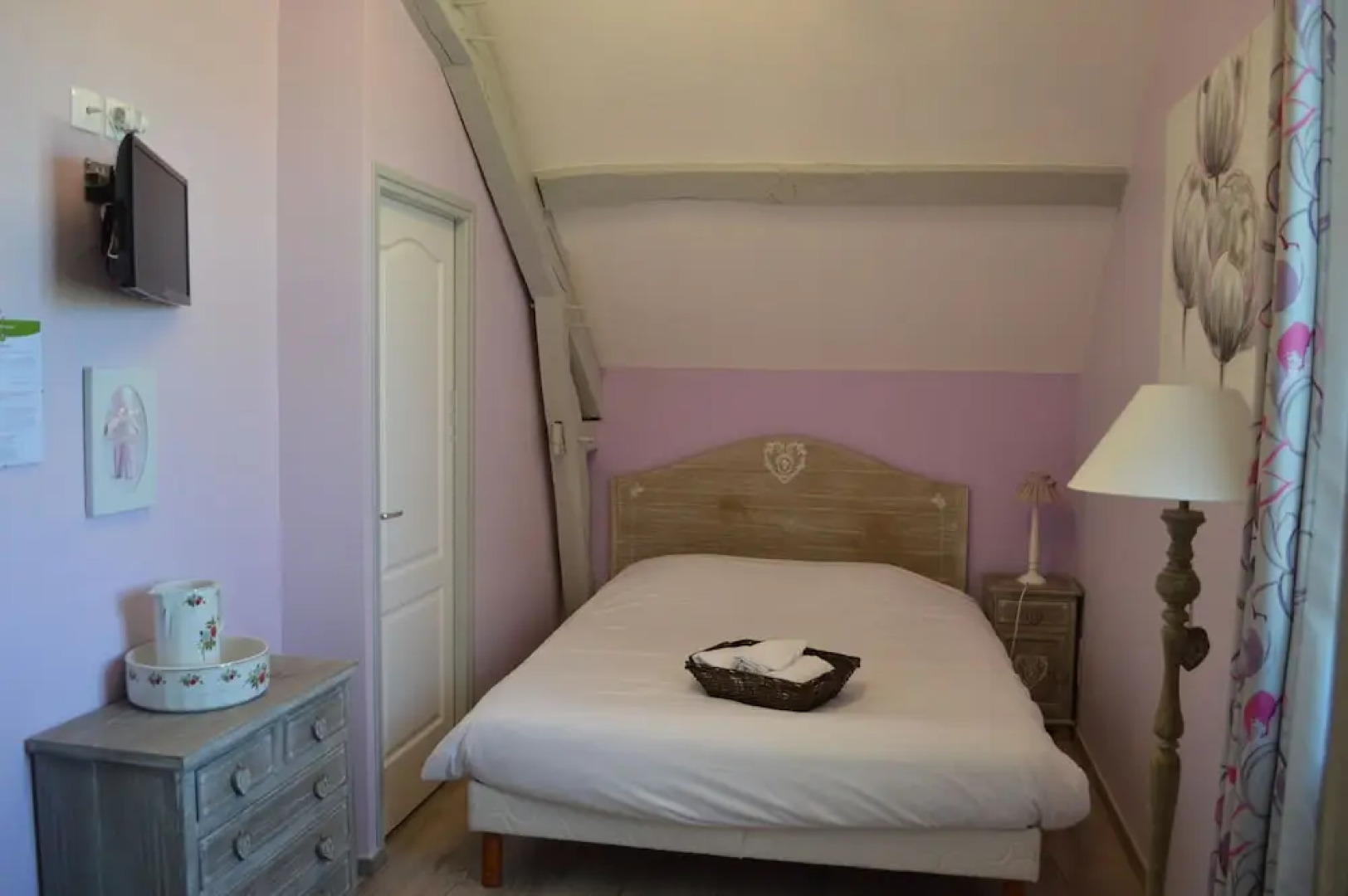 La Fontaine de La Chapiniere B&B