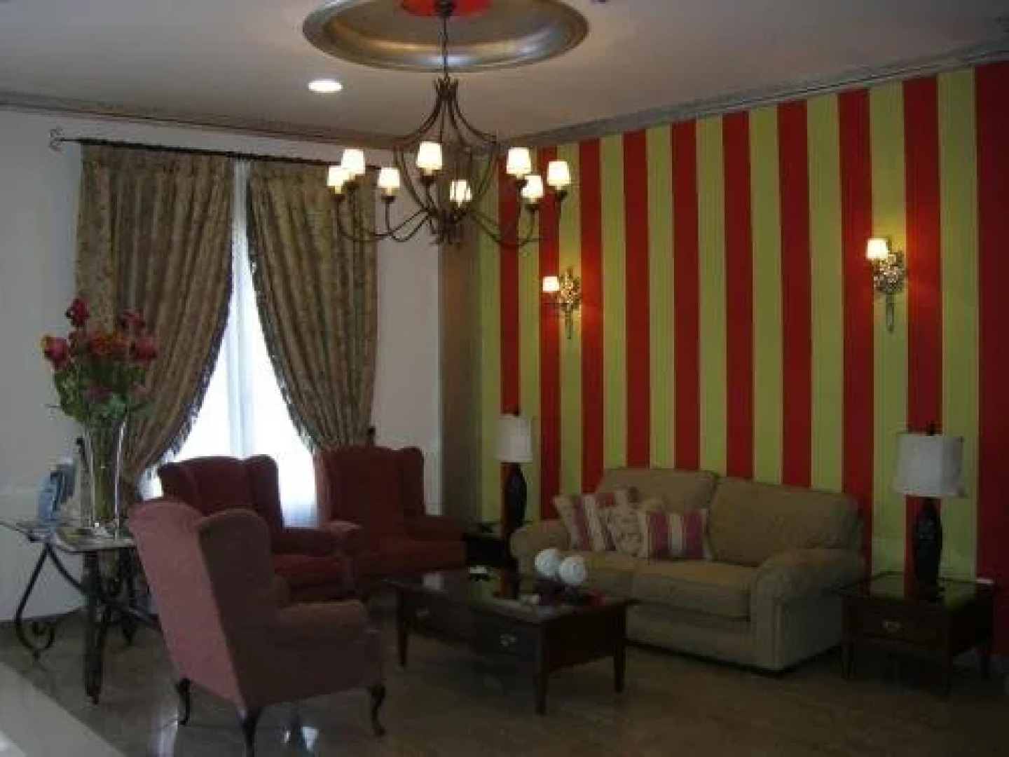 Hotel Plaza Escribano