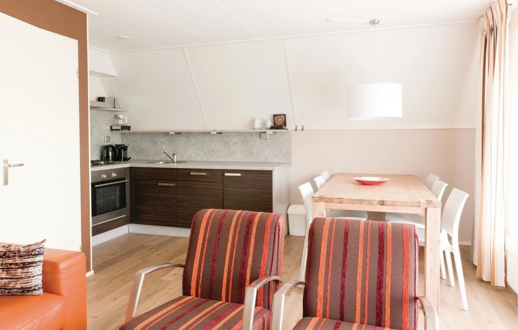 Awesome Home in Vlagtwedde With 3 Bedrooms, Wifi and Indoor Swimming Pool