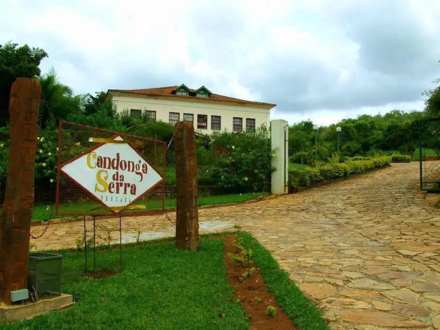 Pousada Candonga Da Serra Hotel