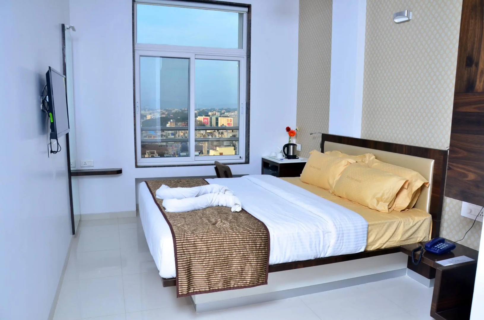 Hotel Sri Sri Executive Lodging