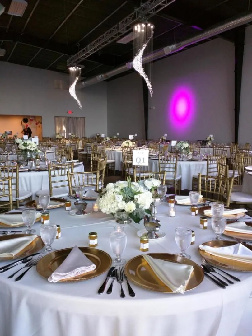 Roberts Riverwalk Hotel Detroit