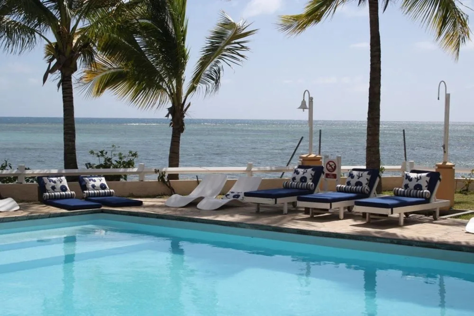 Les Cocotiers Beach Resort