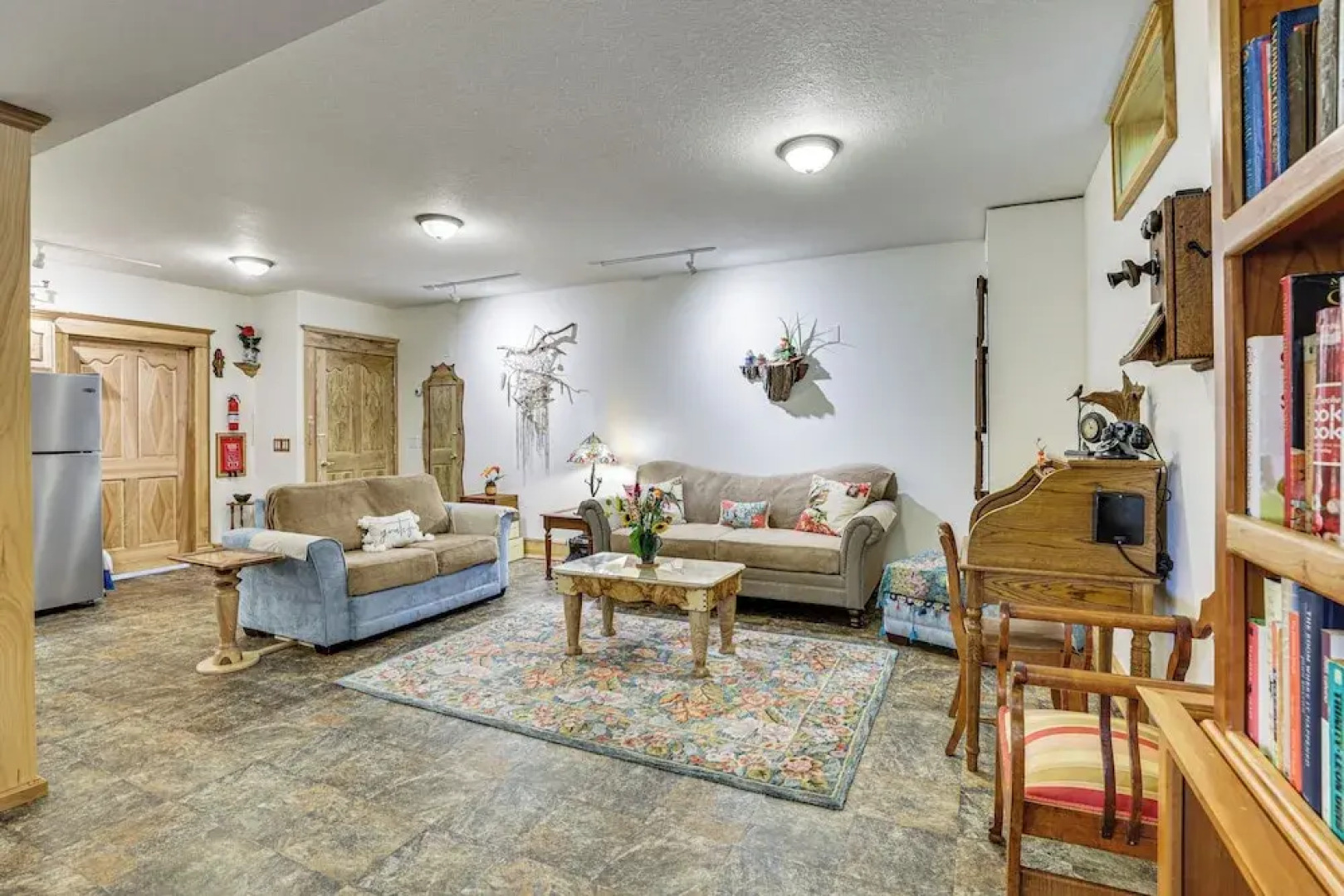 On-site Trails: Rock River Retreat in Jefferson!