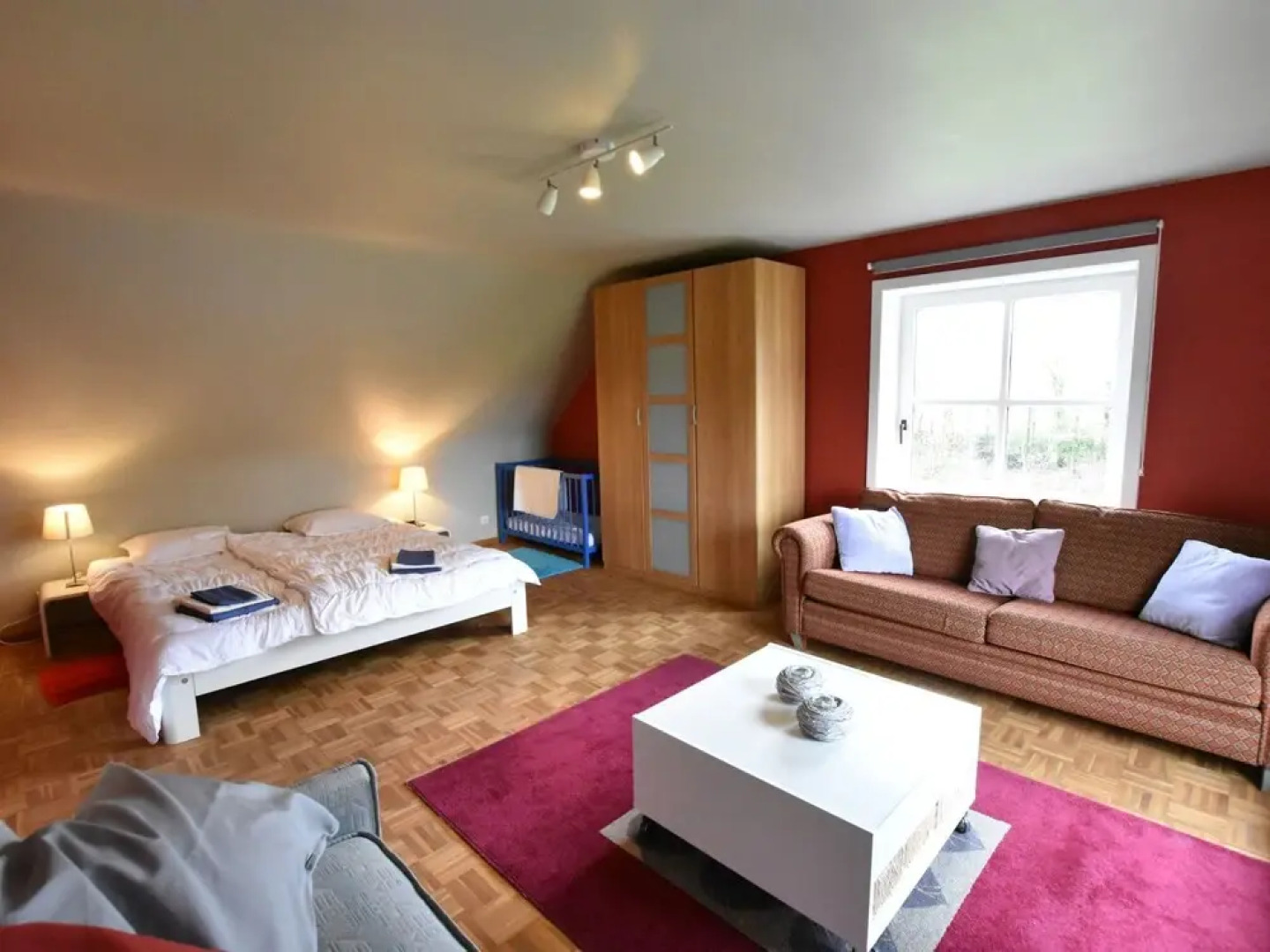 Spacious Holiday Home in Ichtegem With Garden