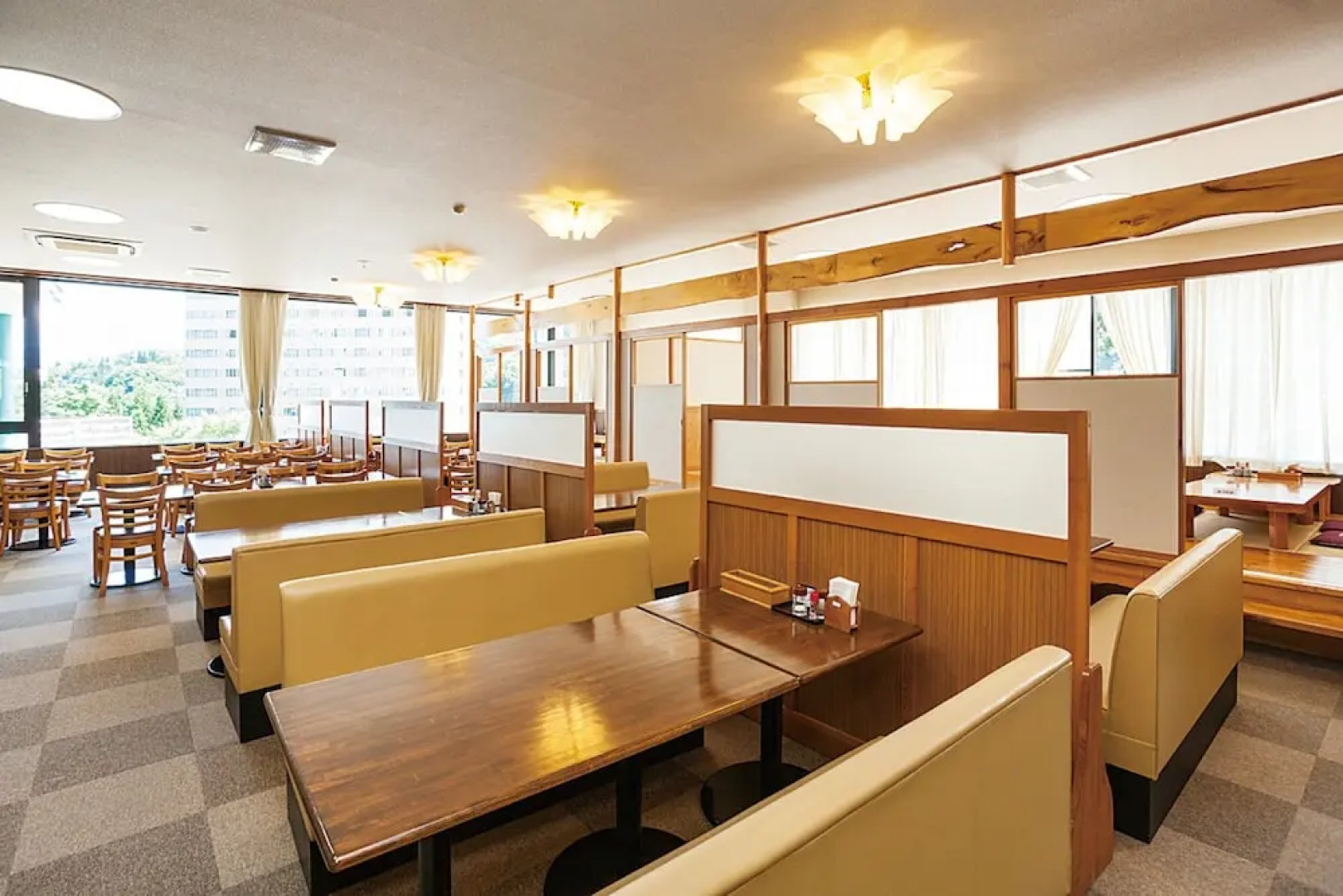 Ishiuchi Yung Parunas