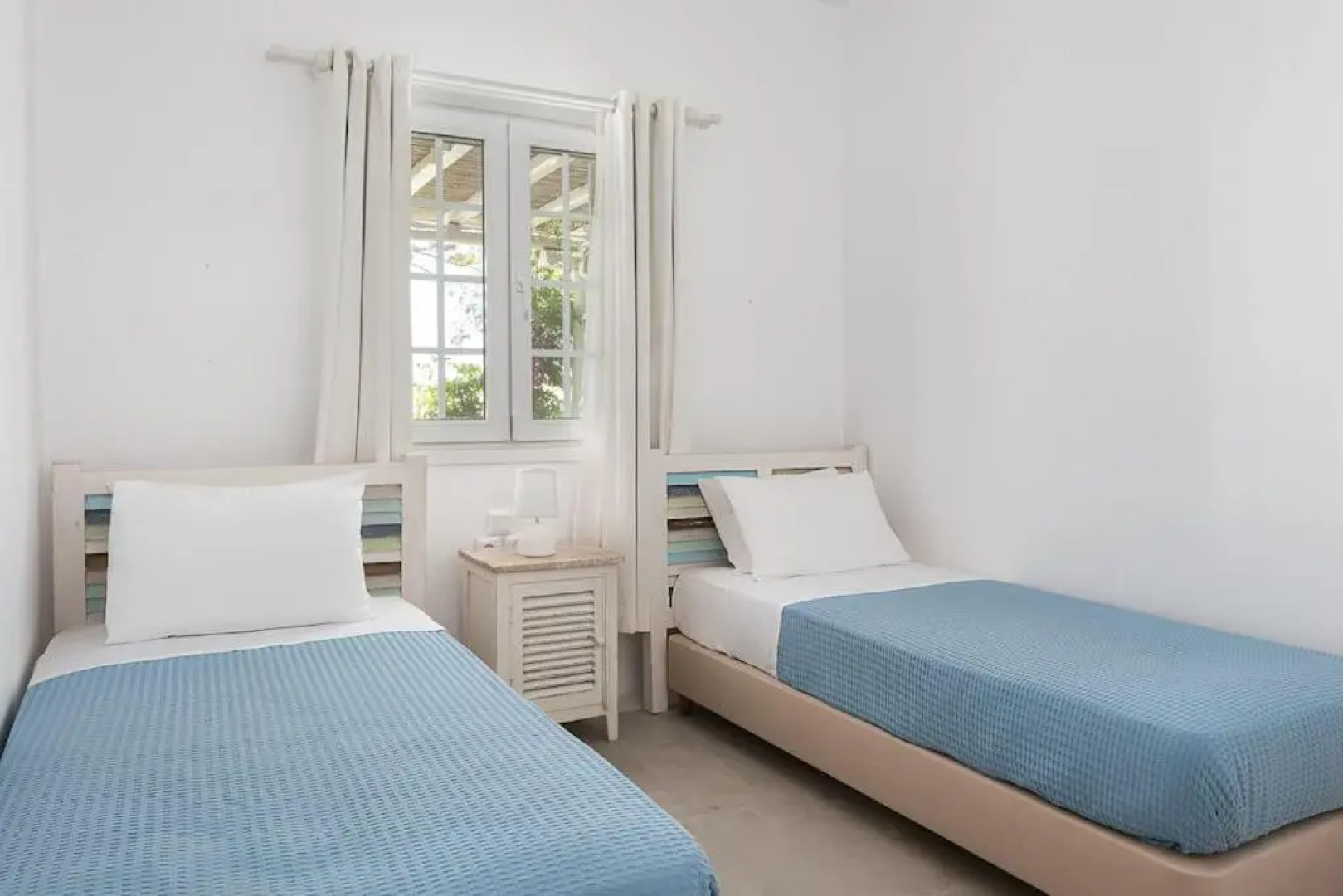 Aura Homes, Villa on Sea - Saint Anna Beach