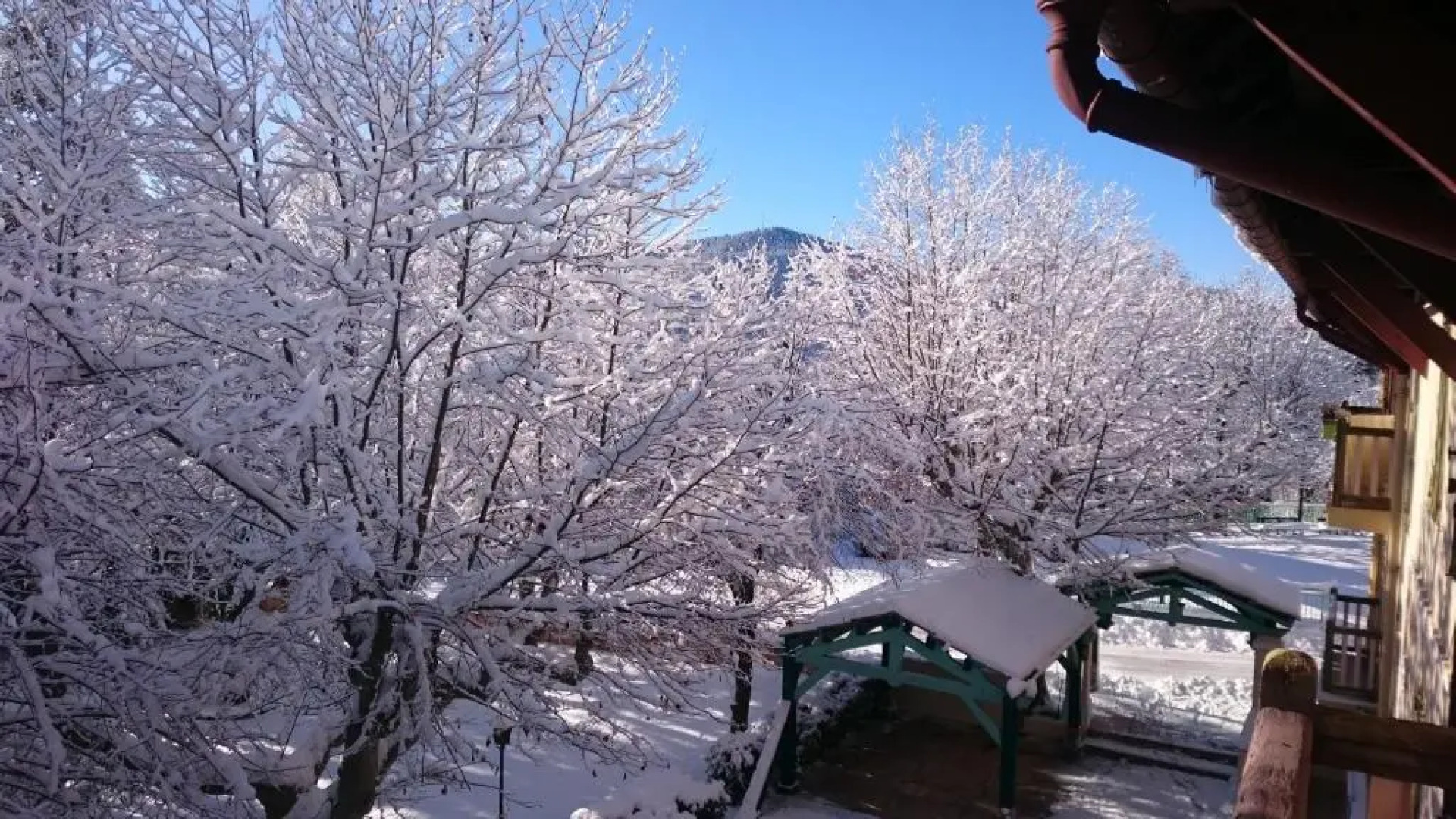 GÎTE DE CHARME , F2 Duplex 37 m2 , SUD , à THORENC - ANDON 06