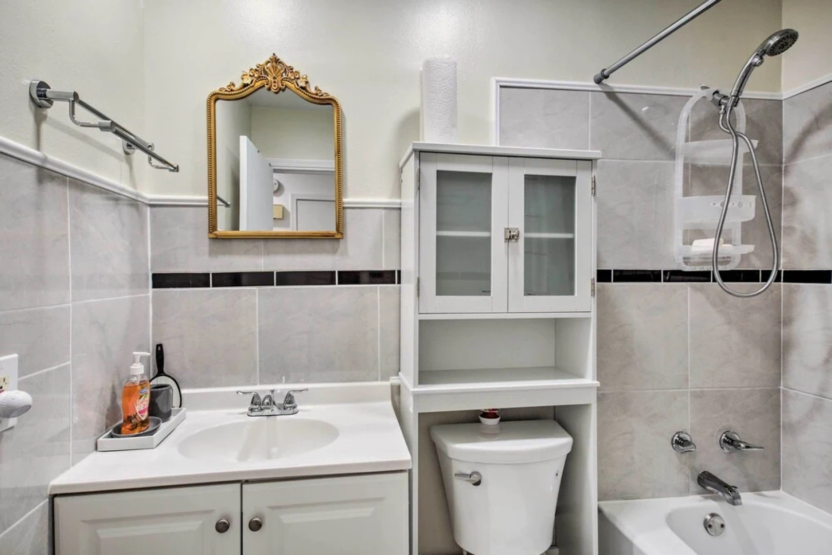 New! Laplace Townhome, 9 Mi to Lake Pontchartrain!