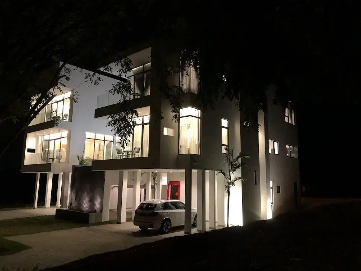 The Dahlias Luxury Residence