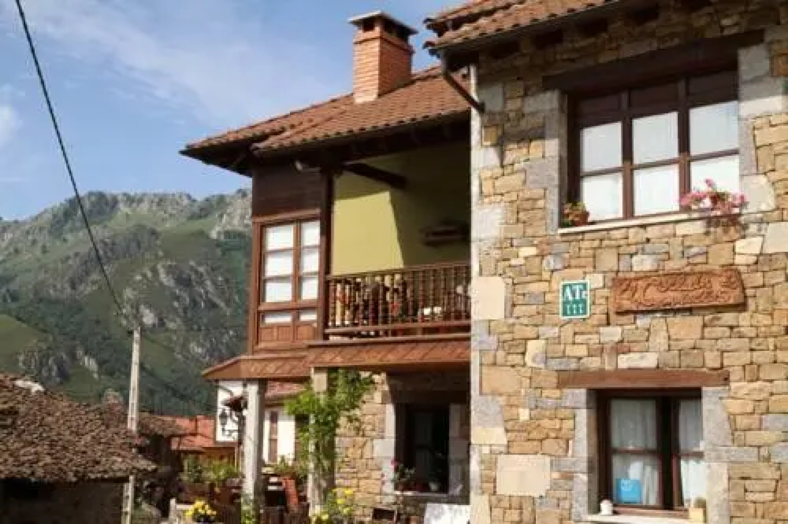 Apartamentos Rurales El Collaín de Campiellos