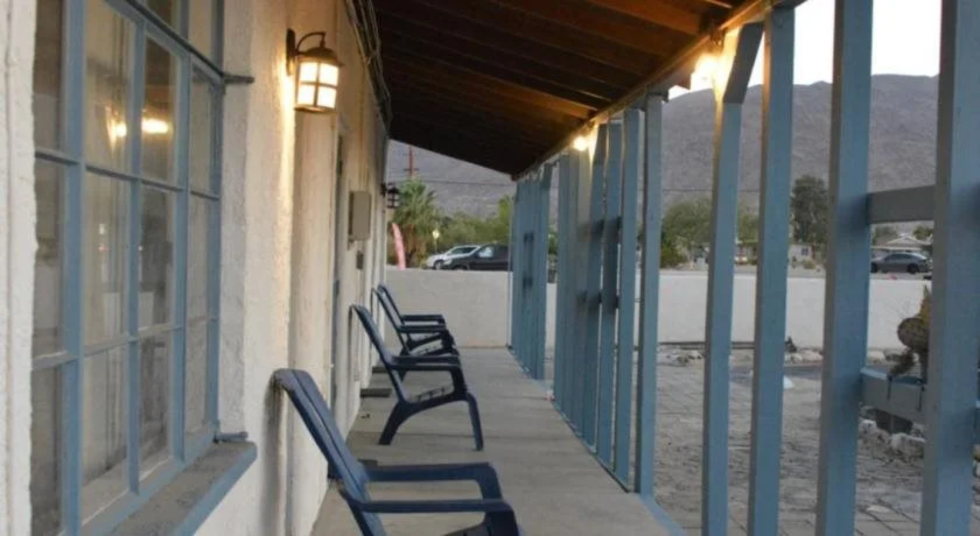 Mojave Trails Inn and Suites