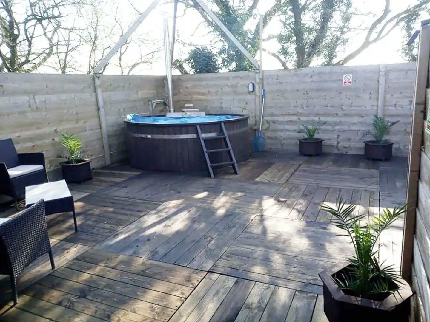 Oak Lodge Retreat - Glamping 6