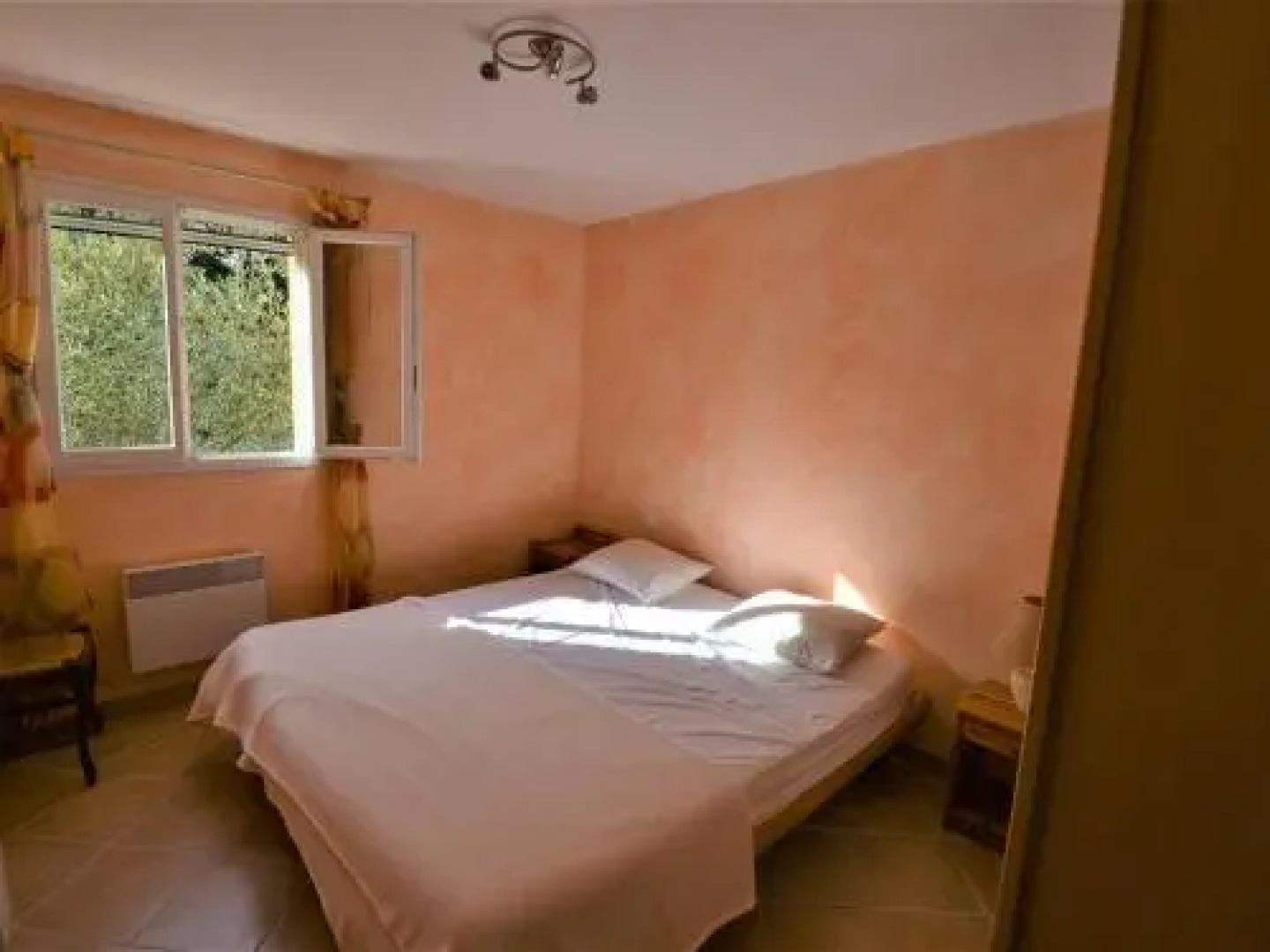 House Salavas - 8 Pers, 100 M2, 5/3