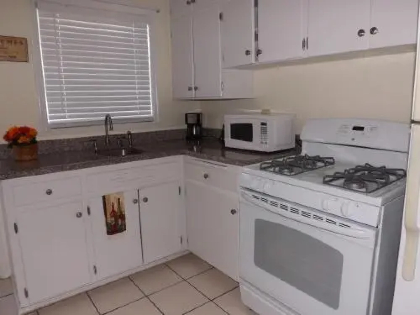 Eamon James Apartments