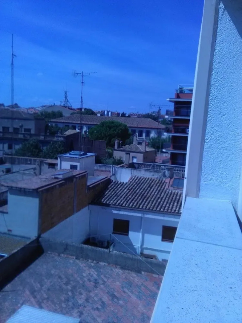 Apartment With 4 Bedrooms in Figueres, With Furnished Terrace and Wifi Near the Beach