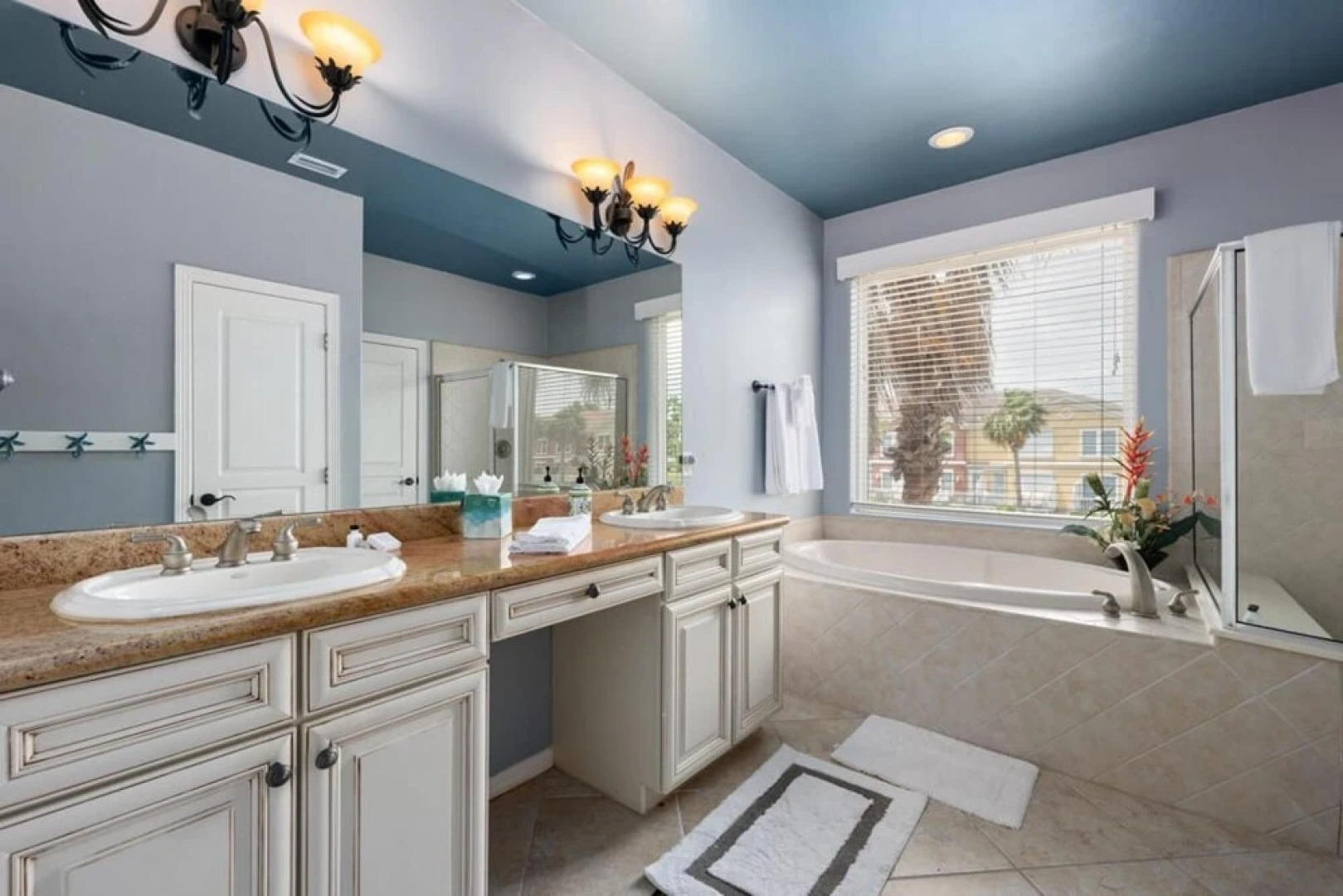 Harborside Townhome in Beautiful Laguna Vista